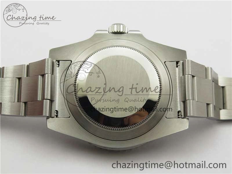 Submariner 116610 LV Green Ceramic ARF 1:1 Best Edition 904L SS Case and Bracelet A2824 V4