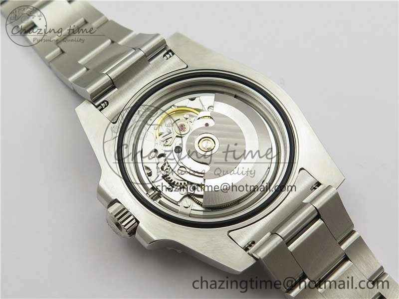Submariner 116610 LV Green Ceramic ARF 1:1 Best Edition 904L SS Case and Bracelet A2824 V4