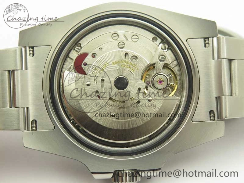 Submariner 116610 LV Green Ceramic DJF 1:1 Best Edition on SS Bracelet SA3135( Free R Cover)