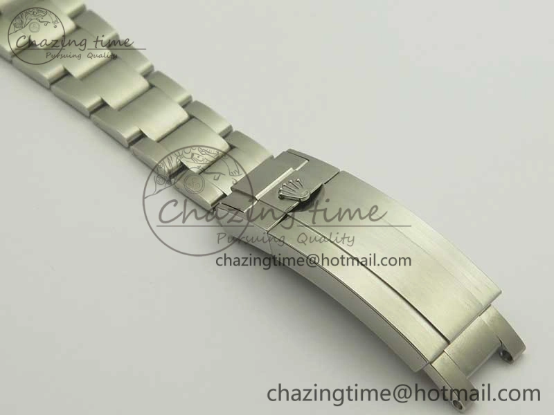 Submariner 116610 LV Green Ceramic DJF 1:1 Best Edition on SS Bracelet SA3135( Free R Cover)