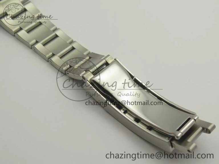 Submariner 116610 LV Green Ceramic DJF 1:1 Best Edition on SS Bracelet SA3135( Free R Cover)