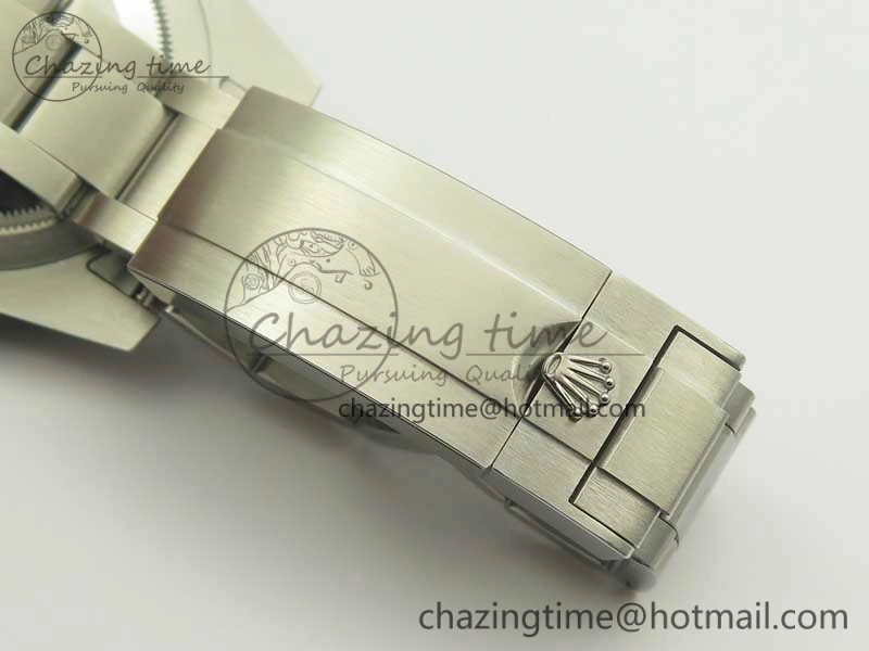 Submariner 116610 LV Green Ceramic DJF 1:1 Best Edition on SS Bracelet SA3135( Free R Cover)