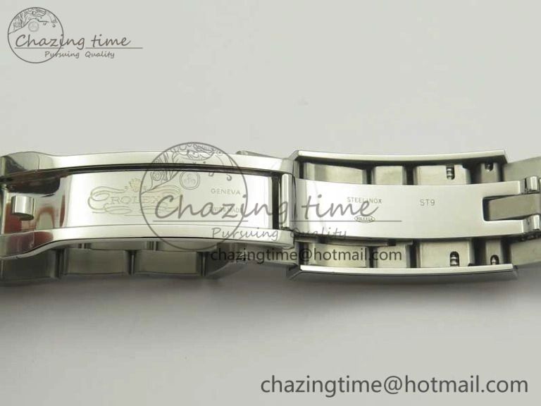 Submariner 116610 LV Green Ceramic DJF 1:1 Best Edition on SS Bracelet SA3135( Free R Cover)
