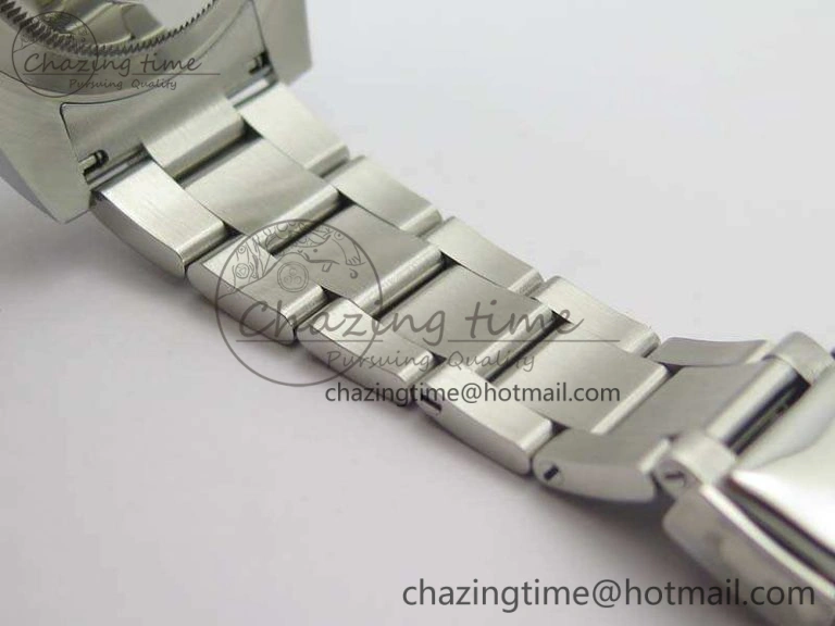 Submariner 116610 LV Green Ceramic GMF 1:1 Best Edition 904L SS Case And Bracelet SA3135