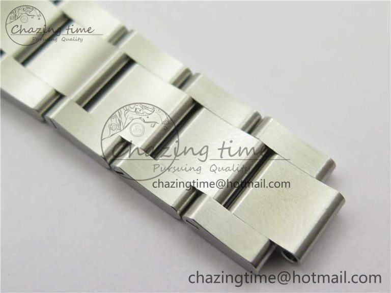 Submariner 116610 LV Green Ceramic Noob 1:1 Best Edition 904L SS Case and Bracelet A2836 V11