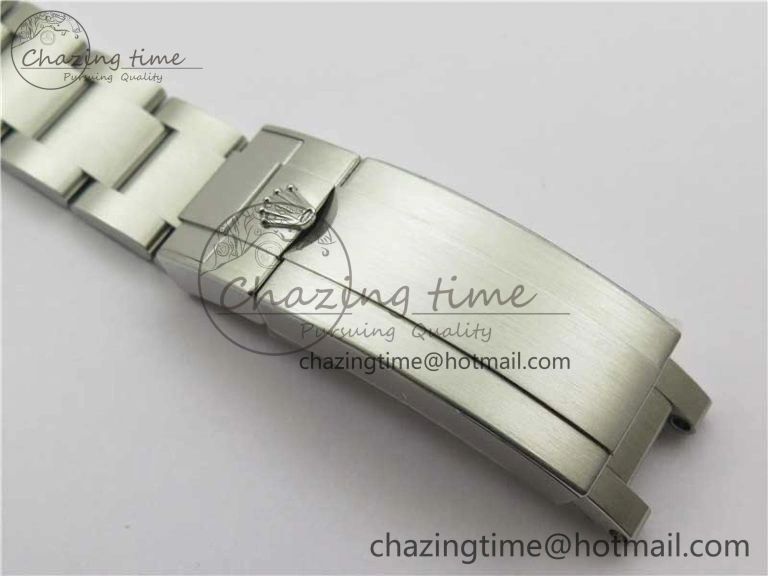 Submariner 116610 LV Green Ceramic Noob 1:1 Best Edition 904L SS Case and Bracelet A2836 V11