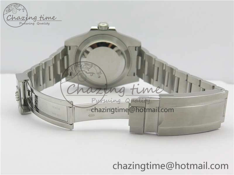 Submariner 116610 LV Green Ceramic Noob 1:1 Best Edition 904L SS Case and Bracelet SA3135 V10
