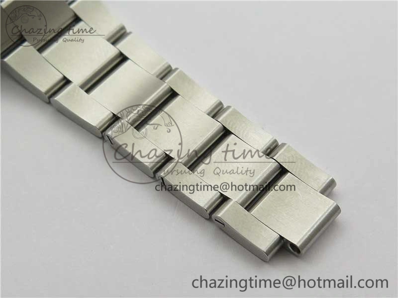 Submariner 116610 LV Green Ceramic Noob 1:1 Best Edition 904L SS Case and Bracelet SA3135 V11