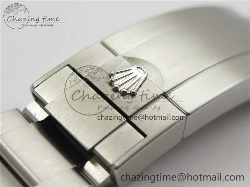 Submariner 116610 LV Green Ceramic Noob 1:1 Best Edition 904L SS Case and Bracelet SA3135 V11