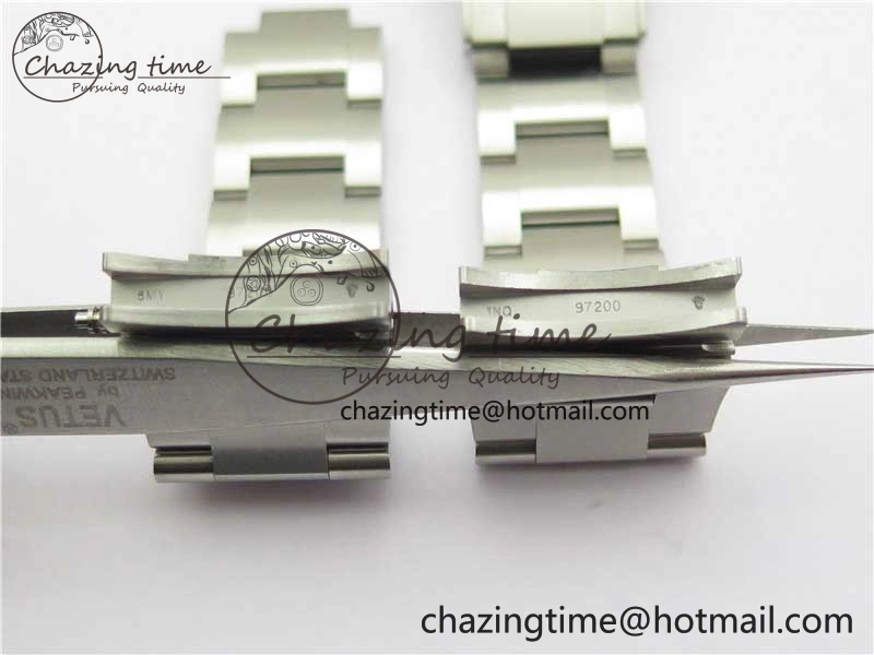 Submariner 116610 LV Green Ceramic Noob 1:1 Best Edition 904L SS Case and Bracelet VR3135 V12