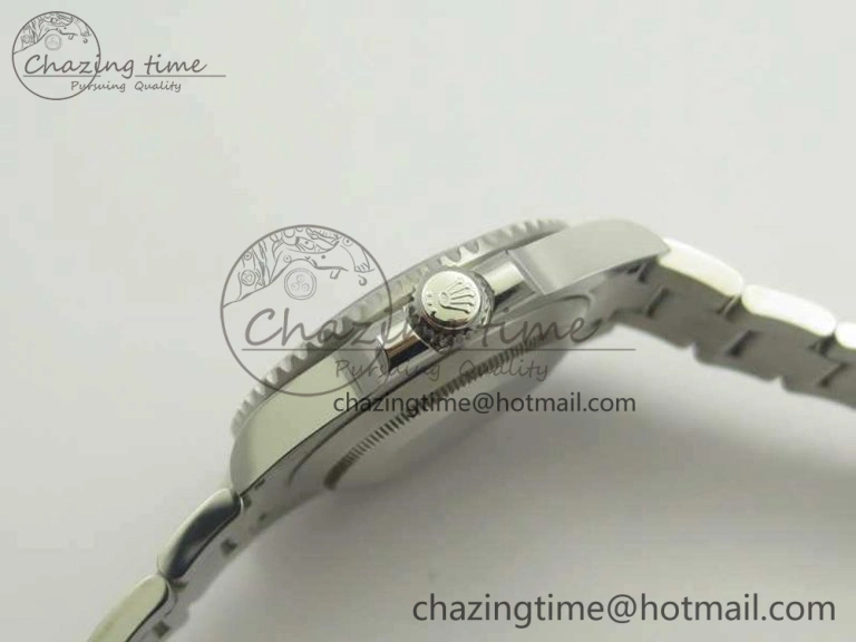 Submariner 116610 LV Green Ceramic V8s 1:1 Noob Best Edition On SS Bracelet SA3135