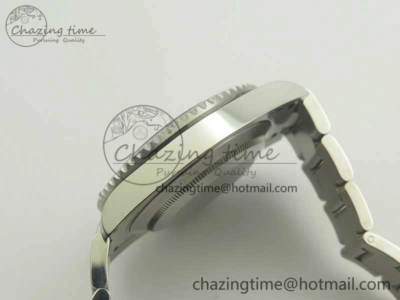 Submariner 116610 LV Green Ceramic V8s 1:1 Noob Best Edition On SS Bracelet SA3135