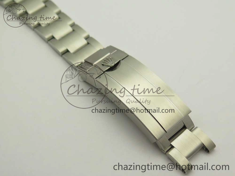 Submariner 116610 LV Green Ceramic V9F 904L 1:1 Best Edition on SS Bracelet SA3135