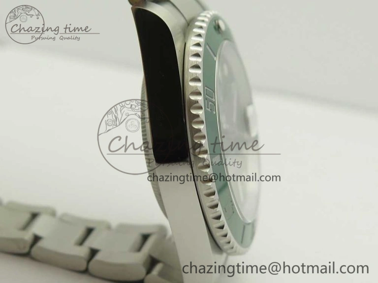Submariner 116610 LV Green Ceramic V9F 904L 1:1 Best Edition on SS Bracelet SA3135
