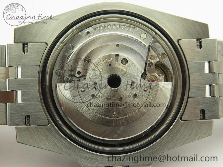 Submariner 116610 LV Green Ceramic V9F 904L 1:1 Best Edition on SS Jubilee Bracelet SA3135