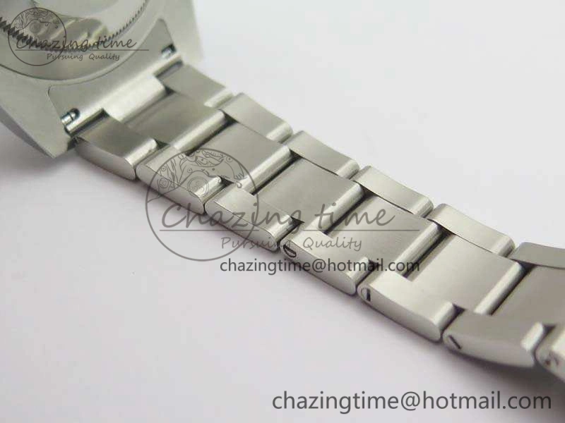 Submariner 116610 LV Green Ceramic VRF 1:1 Best Edition on SS Bracelet A2836 MAX Version