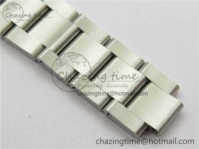 Submariner 116610 LV Green Ceramic ZRF 1:1 Best Edition on SS Bracelet VR3135 (CF Bezel)