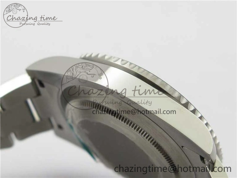 Submariner 116610 LV Green Ceramic ZZF 904L 1:1 Best Edition on SS Bracelet A2836 V2s