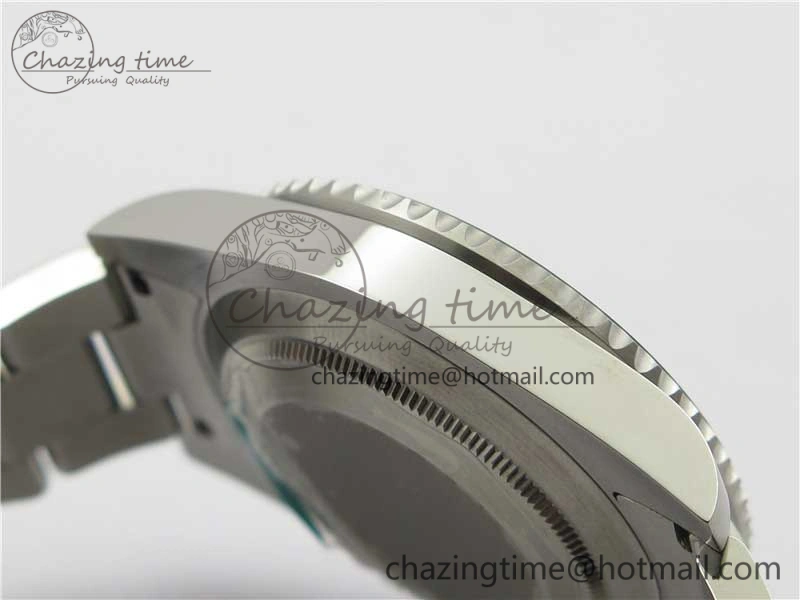 Submariner 116610 LV Green Ceramic ZZF 904L 1:1 Best Edition on SS Bracelet A2836 V2s