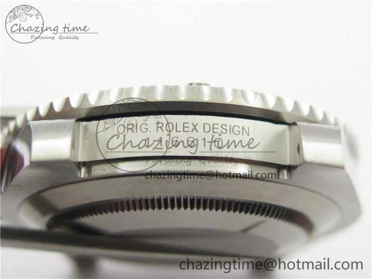 Submariner 116610 LV Green Ceramic ZZF 904L 1:1 Best Edition on SS Bracelet SA3135 V2