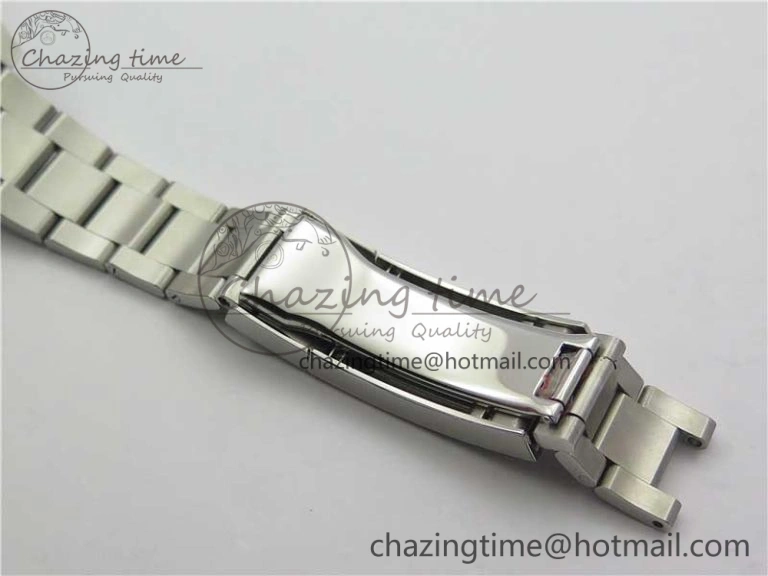 Submariner 116610 LV Green Diamonds Bezel Noob 1:1 Best Edition 904L SS Case and Bracelet SA3135 V9