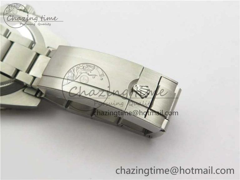 Submariner 116610 LV Green Diamonds Bezel Noob 1:1 Best Edition 904L SS Case and Bracelet SA3135 V9