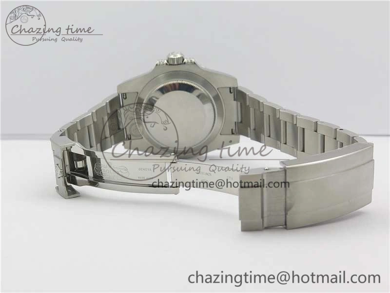 Submariner 116610 LV Green Diamonds Bezel Noob 1:1 Best Edition 904L SS Case and Bracelet SA3135 V9