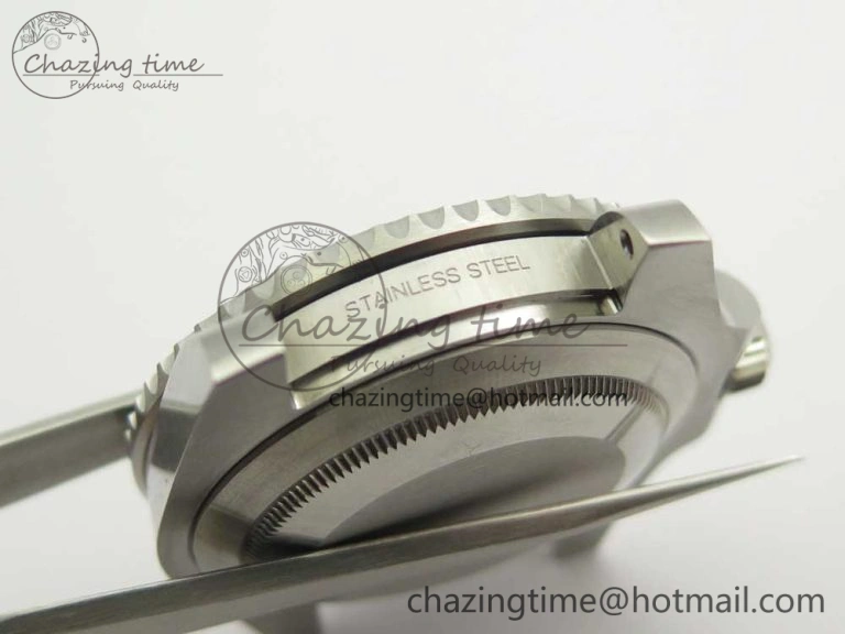 Submariner 116610LV Green Ceramic 904L Nail Marker 1:1 Best Edition on SS Bracelet A3135