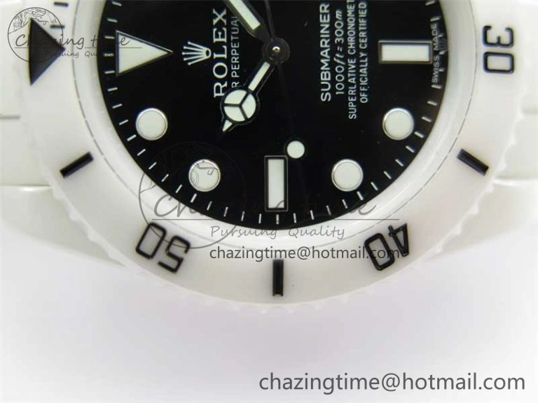 Submariner 40mm White Ceramic 5GF Best Edition Black Dial on White Rubber Strap SA3135