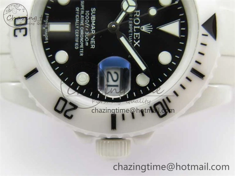 Submariner 40mm White Ceramic 5GF Best Edition Black Dial on White Rubber Strap SA3135