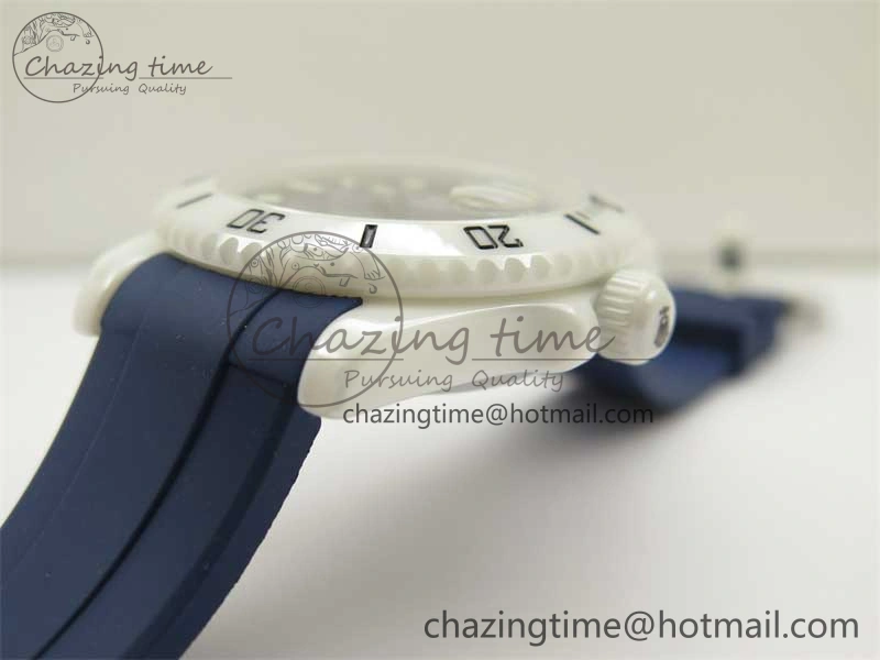 Submariner 40mm White Ceramic 5GF Best Edition Dark Blue Dial on Blue Rubber Strap SA3135