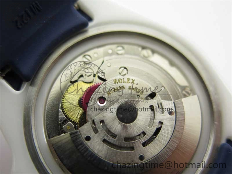 Submariner 40mm White Ceramic 5GF Best Edition Dark Blue Dial on Blue Rubber Strap SA3135