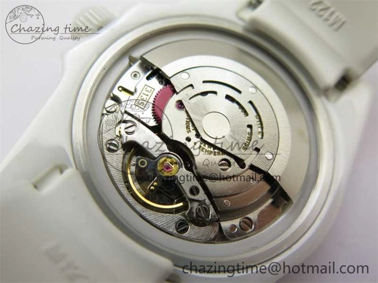 Submariner 40mm White Ceramic 5GF Best Edition Ice Blue Dial on White Rubber Strap SA3135
