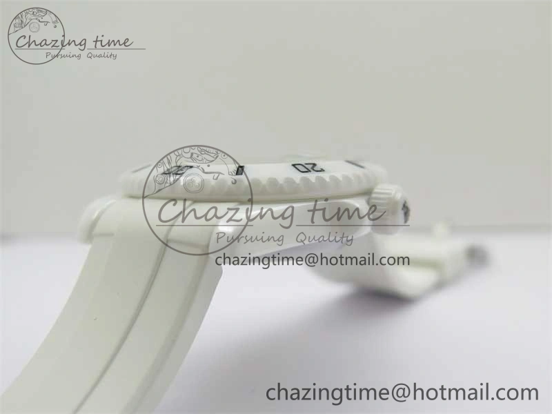 Submariner 40mm White Ceramic 5GF Best Edition Painting Dial on White Rubber Strap SA3135