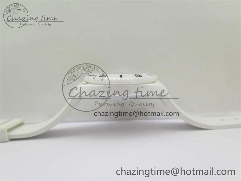 Submariner 40mm White Ceramic 5GF Best Edition Sea Painting Dial on White Rubber Strap SA3135