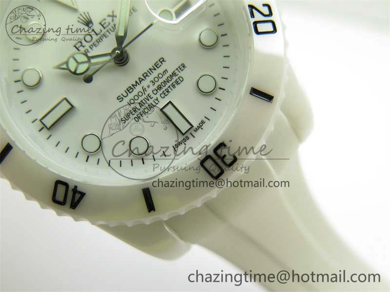 Submariner 40mm White Ceramic 5GF Best Edition White Dial on White Rubber Strap SA3135