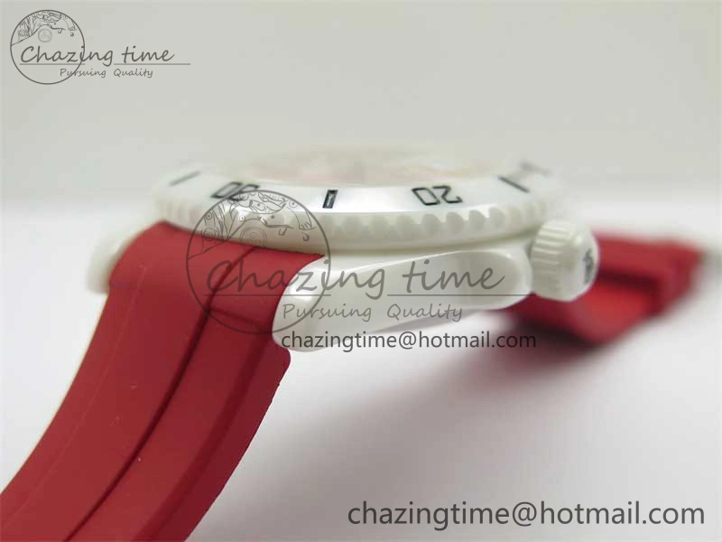 Submariner 40mm White Ceramic 5GF Best Edition White Red Dial on Red Rubber Strap SA3135