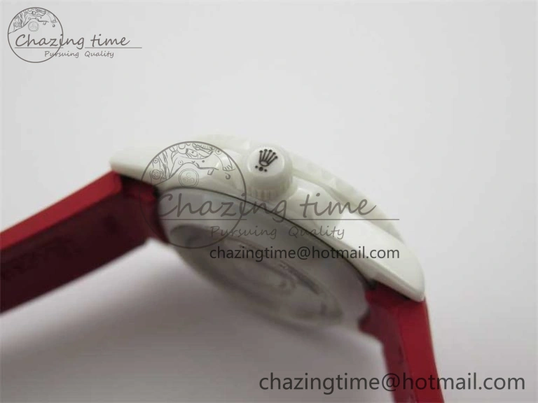 Submariner 40mm White Ceramic 5GF Best Edition White Red Dial on Red Rubber Strap SA3135