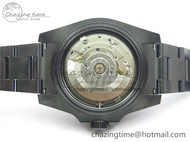 Submariner BLAKEN SINGLE RED PVD Noob 1:1 Best Edition Black Dial on PVD Bracelet A2836 V10.5