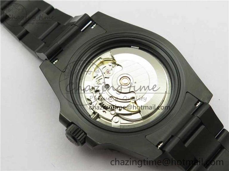 Submariner BLAKEN SINGLE RED PVD Noob 1:1 Best Edition Black Dial on PVD Bracelet A2836 V10.5