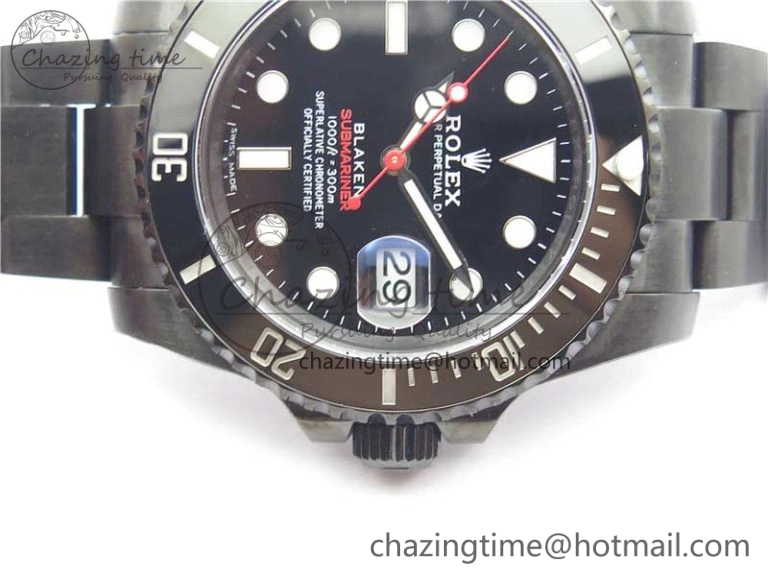 Submariner BLAKEN SINGLE RED PVD Noob 1:1 Best Edition Black Dial on PVD Bracelet A2836 V10.5
