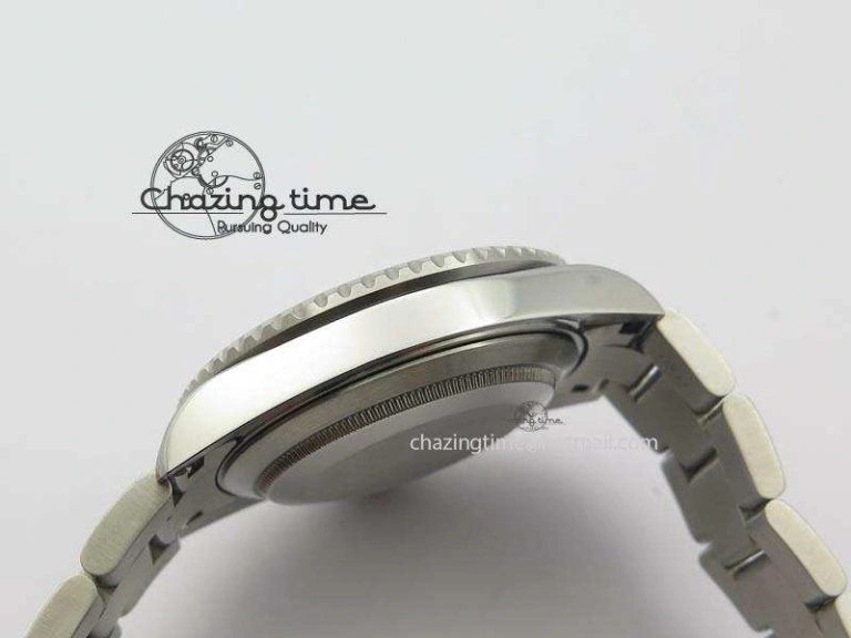 Submariner BP Maker 16610 Green Dial On SS Bracelet A3135