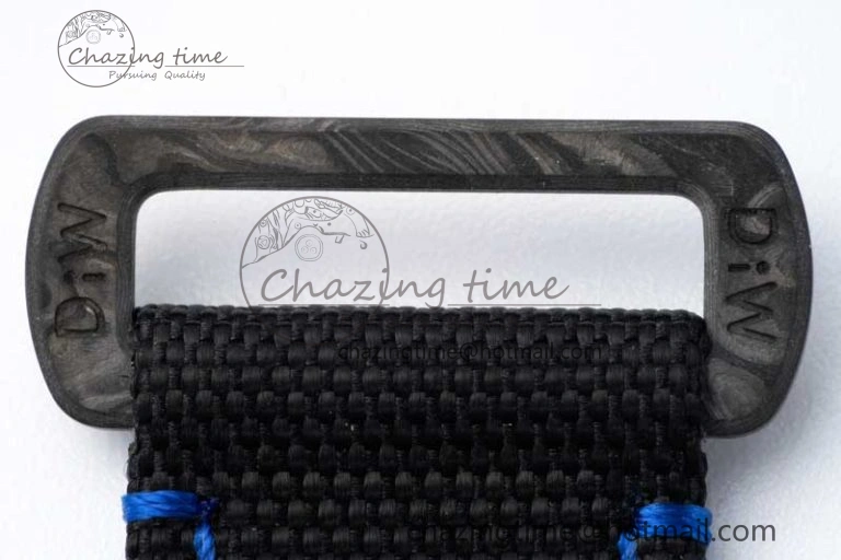 Submariner DIW Carbon VSF 1:1 Best Edition Black Blue Dial on Black Nylon Strap VS3135