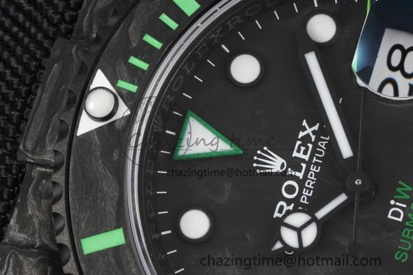 Submariner DIW Carbon VSF 1:1 Best Edition Black Green Dial on Black Nylon Strap VS3135
