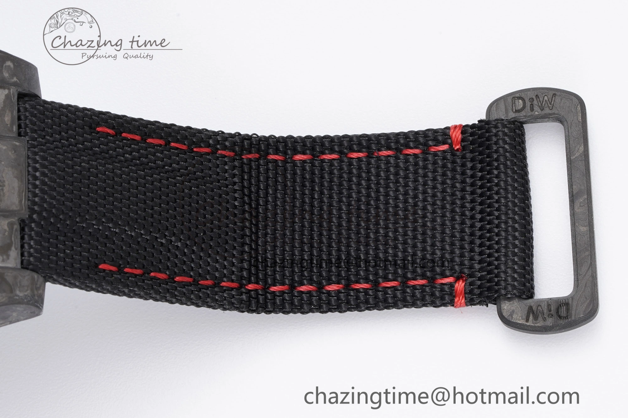 Submariner DIW Carbon VSF 1:1 Best Edition Black Red Dial on Black Nylon Strap VS3135