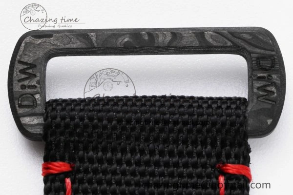 Submariner DIW Carbon VSF 1:1 Best Edition Black Red Dial on Black Nylon Strap VS3135
