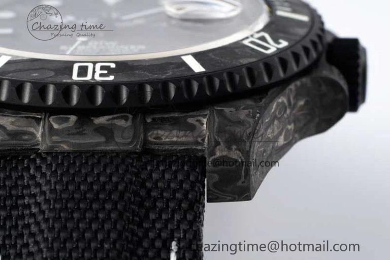 Submariner DIW Carbon VSF 1:1 Best Edition Black White Dial on Black Nylon Strap VS3135