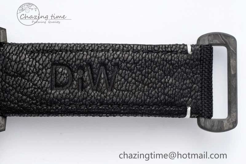 Submariner DIW Carbon VSF 1:1 Best Edition Black White Dial on Black Nylon Strap VS3135