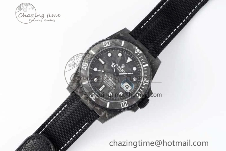 Submariner DIW Carbon VSF 1:1 Best Edition Black White Dial on Black Nylon Strap VS3135