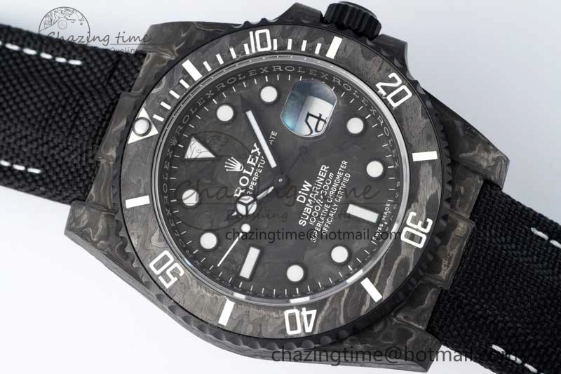 Submariner DIW Carbon VSF 1:1 Best Edition Black White Dial on Black Nylon Strap VS3135